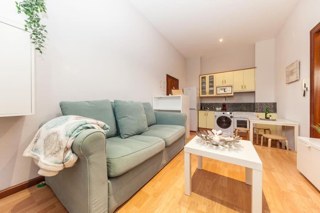 Apartamento Charming In - Private Garden Gijón